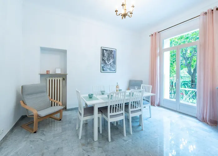 Happyfew Villa Michelet